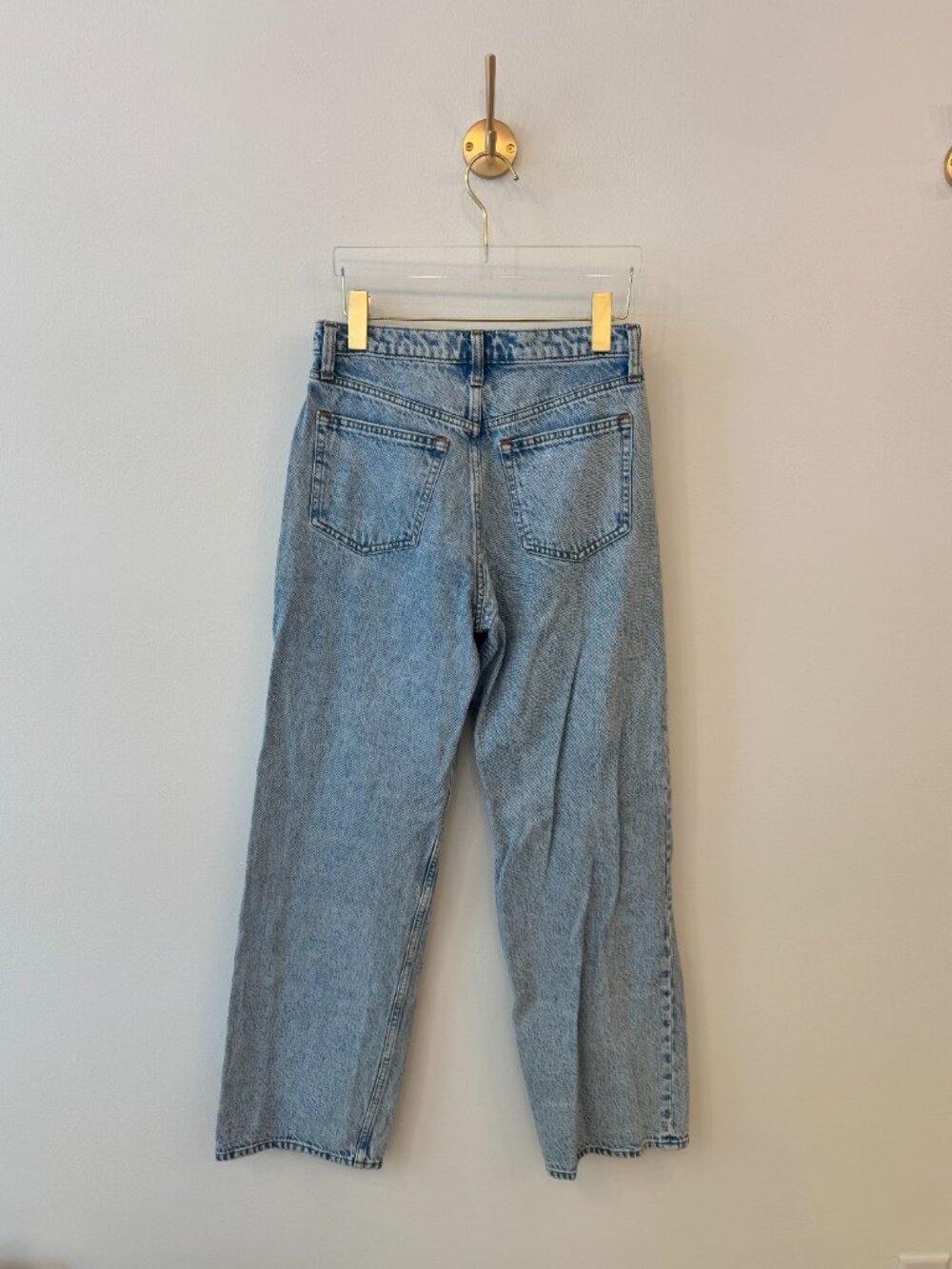 Abercrombie & Fitch The Loose High Rise Jeans - Picture 4 of 5